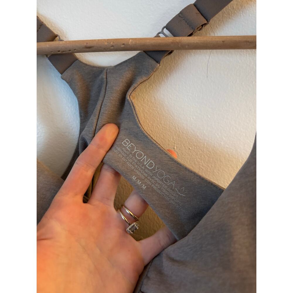 Beyond Yoga M Spacedye On Center Bra in Birch Heather - Picture 5 of 7